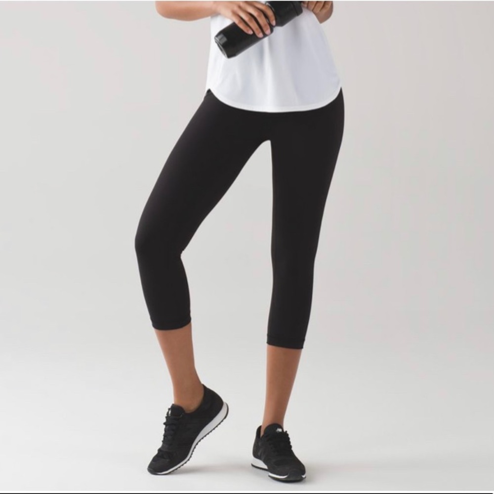 Lululemon Wunder Under Crop (Hi-Rise) Luxtreme 21"